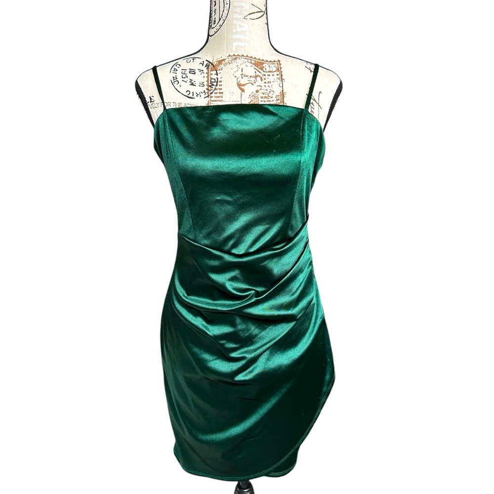 Emerald Sundae gorgeous Bodycon mini dress with faux wrap size medium